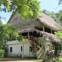Creekside Oasis，位于San FelipePunta Gorda Airport - PND附近的酒店