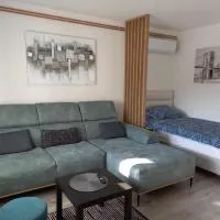 Apartman ZEN 2，位于Popovača的酒店