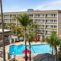 Pacific Stay Hotel，位于西科维纳的酒店