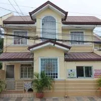 JoMckayl Apartelle Naga City Bicol，位于那牙的酒店