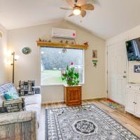 Remote Workers Welcome Tiny Home in Port Angeles!，位于安吉利斯港William R. Fairchild International Airport - CLM附近的酒店
