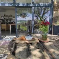 Chambre spacieuse Le clos des vignes，位于Chavanay的酒店