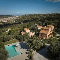 Eliathos Hillside Retreat，位于阿卡尼斯的酒店