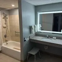 AmericInn by Wyndham Woodstock IL，位于Woodstock的酒店