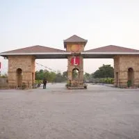 Lords Hrim Akshara Resort，位于Bāsar的酒店