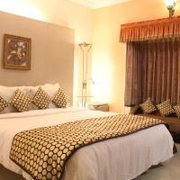 New Hotel Europa Inn，位于拉杰果德Rajkot International Airport - HSR附近的酒店