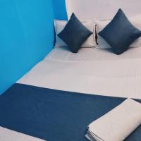 Hotel Sarovar Inn，位于艾哈迈达巴德萨达尔·瓦拉巴伊·帕特尔国际机场 - AMD附近的酒店