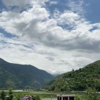 Airport Inn，位于RāmechhāpRamechhap Airport - RHP附近的酒店