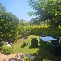 Rez de villa，位于Borgo的酒店