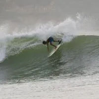 ekasboardriders surf&stay，位于Ekas的酒店