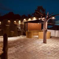 Birds Nest is charming retreat，位于亭可马里SLAF China Bay - TRR附近的酒店