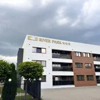 River Park Hotel，位于Drăgăşani的酒店