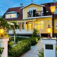 Kivikstrand Badhotell，位于奇维克的酒店