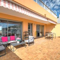 'L'Alicante proche' gare, terrasse, vue mer，位于芒通的酒店
