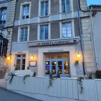 Le Saint-Laurans，位于Aurignac的酒店
