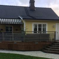 4 star holiday home in RONNEBY，位于龙讷比龙讷比机场 - RNB附近的酒店