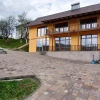 Cabana Ene Strada Poienari nr 13 A，位于拉姆尼库沃尔恰的酒店