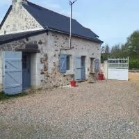 LOGÉVEIL - Maison d'hôtes ''Charme et Bien-être'' - proche forêt et golf，位于Baugé-en-Anjou的酒店