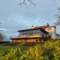 Highgrove House Hotel，位于Loans的酒店