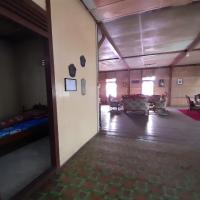 OYO HOMES 91248 Desa Wisata Banding Agung Danau Ranau，位于BandingagungGatot Soebroto Airport - WTX附近的酒店