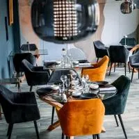 Logis Hotel-restaurant Les Glycines,位于泰克河畔阿尔莱的酒店