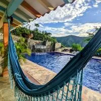Hotel Bosque Blue，位于圣赫罗尼莫的酒店