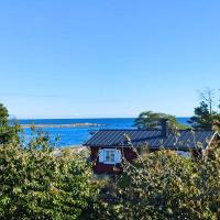 Hus Kråkelund，位于FigeholmOskarshamn Airport - OSK附近的酒店