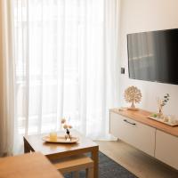 Olive-Luxury apartment in agrinio，位于阿格里尼翁阿格里尼翁机场 - AGQ附近的酒店