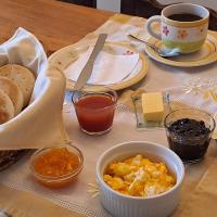 Desayuno, Cómodo, ideal para Familia y Trabajo，位于奥索尔诺奥索尔诺机场 - ZOS附近的酒店