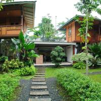 Forrest Cafe & Wisata Berkuda，位于Jengkol阿卜杜勒拉赫曼萨利赫机场 - MLG附近的酒店