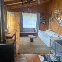 Cabaña aeropuerto puerto montt，位于蒙特港蒙特港艾勒特普亚勒机场 - PMC附近的酒店