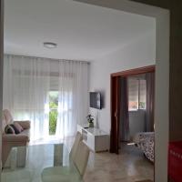 Apartamento individual con piscina，位于塞维利亚塞维利亚机场 - SVQ附近的酒店
