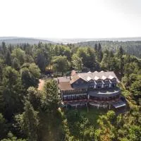 Berghotel Augustusberg，位于巴特戈特洛伊巴的酒店