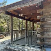 HoneyComb Hideouts Fir Deer Life cabin，位于康肯的酒店