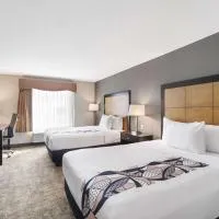 贝斯特韦斯特旅馆&套房酒店,位于伯班克的酒店