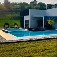 Residence Deluxe Ljubijankici,位于Ljubijankići的酒店