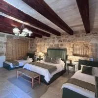 Ta Skorba Farmhouse Mgarr，位于Mġarr的酒店