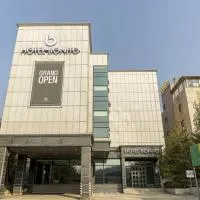 HOTEL bonito，位于华城市的酒店