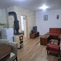 Vila Lipov Hlad Rajac,位于Polom的酒店