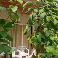 Seaview by Ukulhas，位于菲莉兹尤岛Muli Airport - MUM附近的酒店