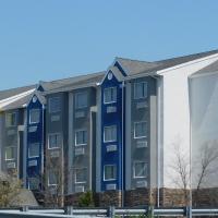 Microtel Inn & Suites by Wyndham Wheeling at The Highlands，位于TriadelphiaWheeling Ohio County Airport - HLG附近的酒店