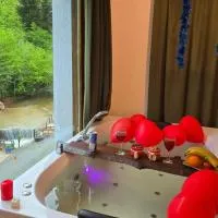 Muradland منتجع فيلات الوادي الأخضر,位于特拉布宗的酒店
