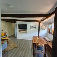 The Bullock & Bridle Retreat at 58,位于Mintaro的酒店