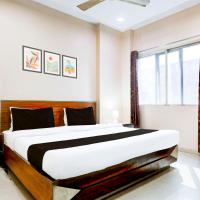 SPOT ON Hotel Swarat，位于Amarpātan瑟德纳机场 - TNI附近的酒店