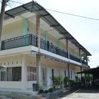 Penginapan malompek syariah，位于Duku巴东机场 - PDG附近的酒店