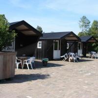 Kampeerhut met gedeeld sanitair，位于Wintelre埃因霍温机场 - EIN附近的酒店
