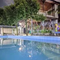 Sarasutha hotel and pool，位于Lembuak的酒店