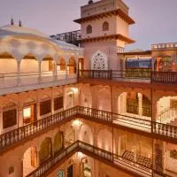 Haveli Dharampura & Golden Haveli- UNESCO awarded Boutique Heritage Hotel，位于新德里的酒店