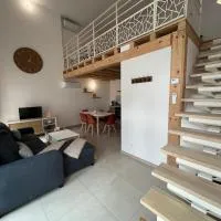 Appartement proche du lac de Vouglans，位于Charchilla的酒店
