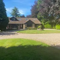Barncroft Luxury Bed & Breakfast - Top Rated near Birmingham NEC & Airport，位于索利赫尔的酒店